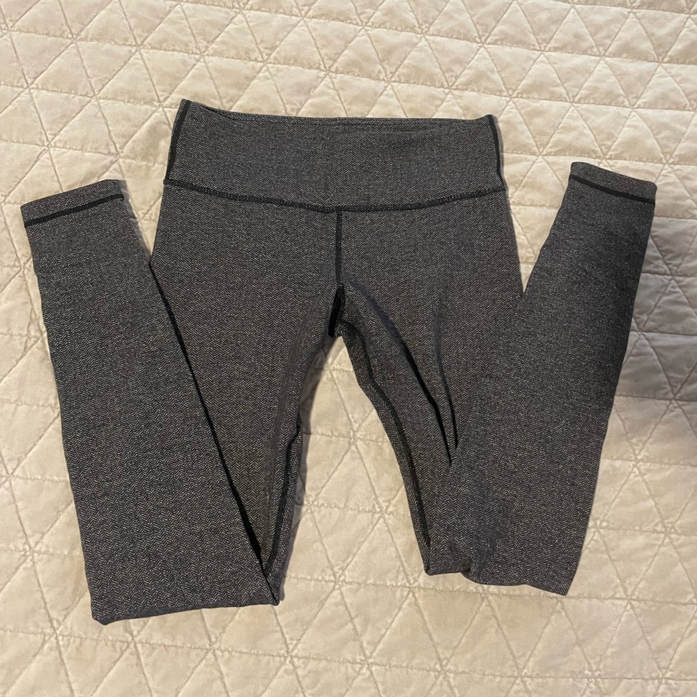 Lululemon athletica herringbone wunder under size 8